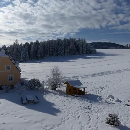 בית כפרי Wohleser